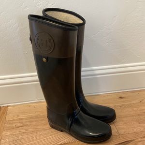 Hunter Tall Boots size 8US